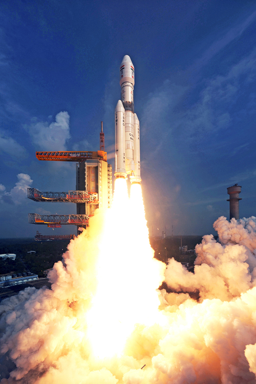 India Tests GSLV-3 Rocket and Crew Capsule with Suborbital Launch
