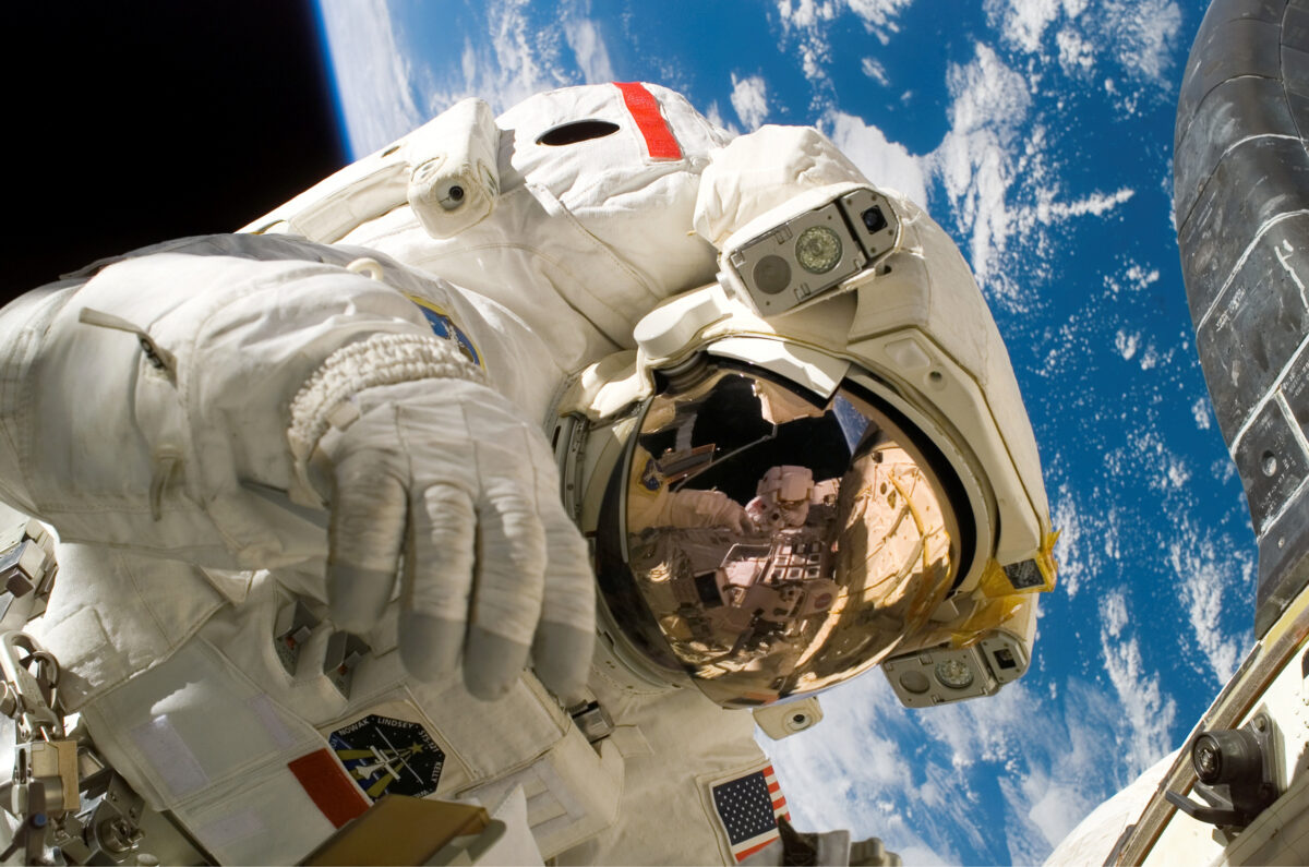 astronaut human spaceflight