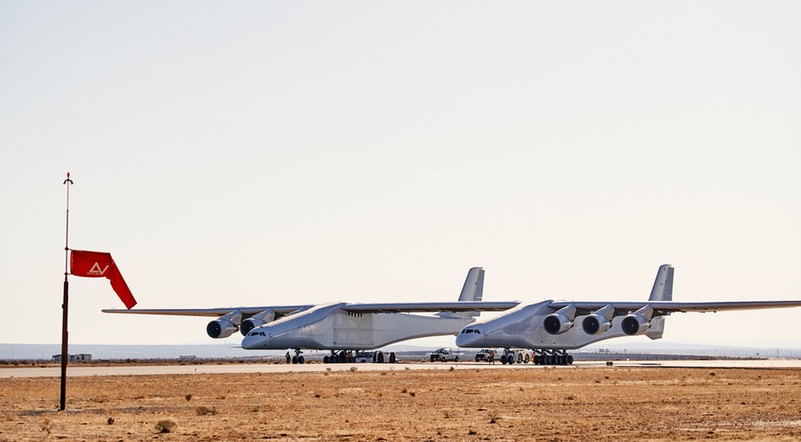 Stratolaunch taxi test