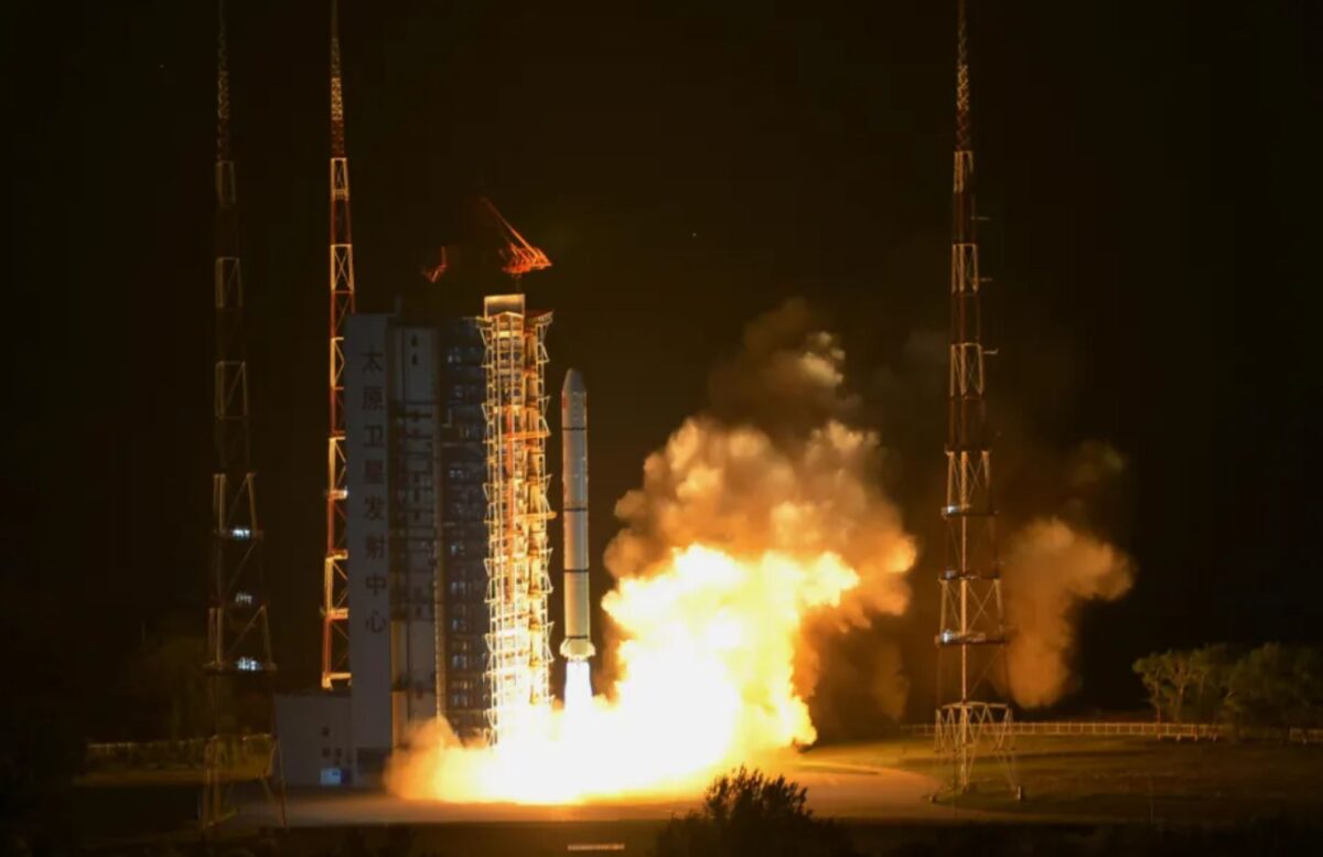 Liftoff of a Long March 2C from Taiyuan carrying the Haiyang-1D ocean observation satellite on June 10, 2020.