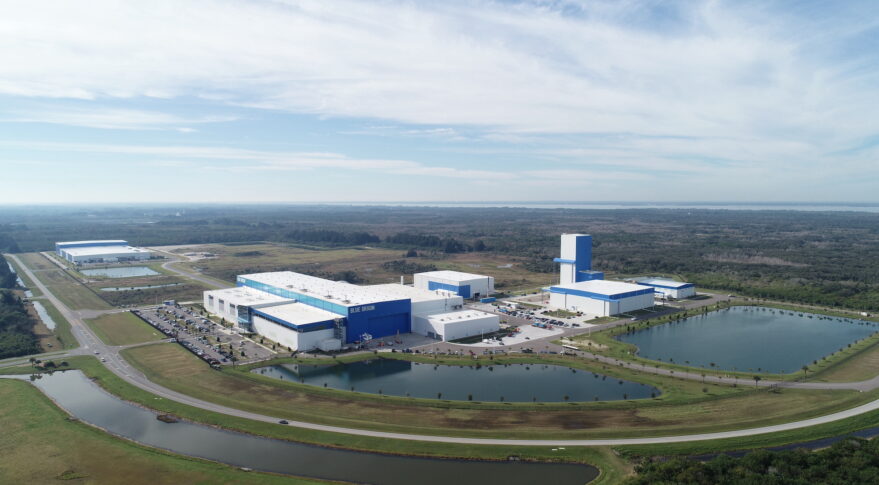 Blue-Origin-New-Glenn-Factory-2021-copy-