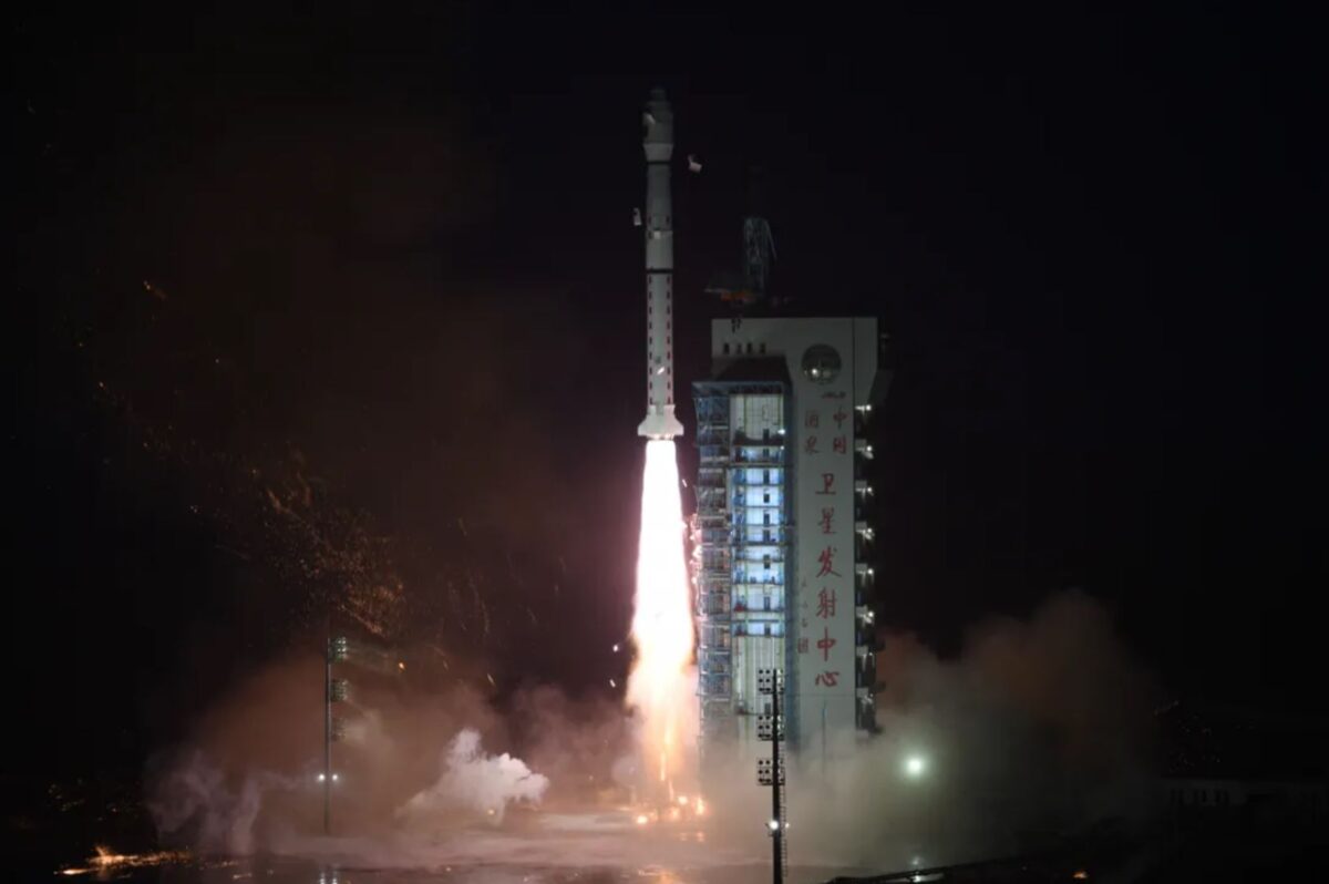 A Long March 4C lifts off carrying the Gaofen-12 (02) satellite from Jiuquan on March 30, 2021.