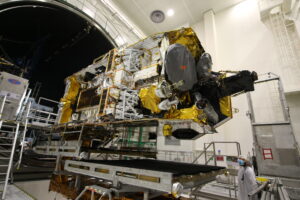 The first of Inmarsat’s I-6 satellites, I-6 F1, enters thermal vacuum testing.