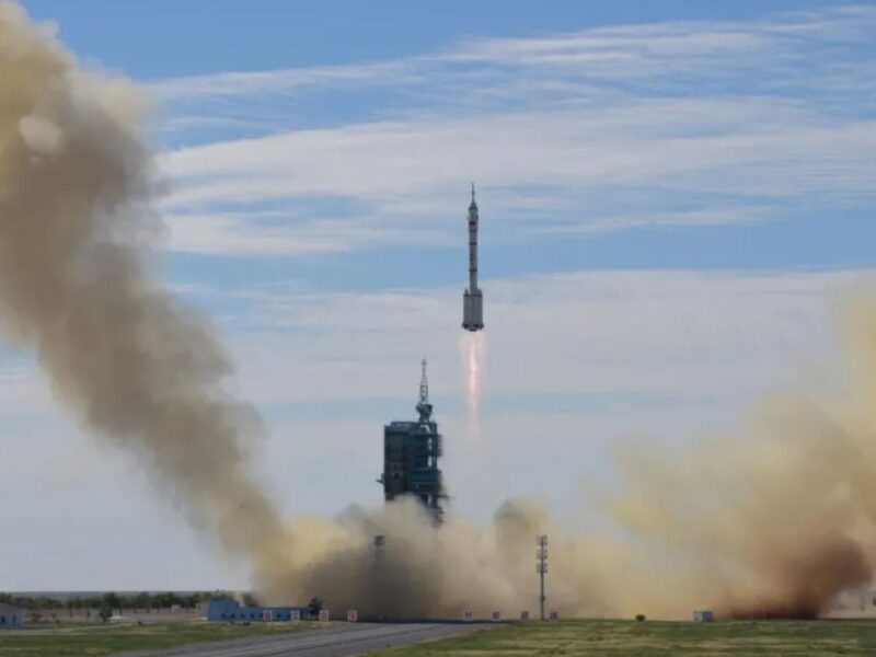 Liftoff of the Long March 2F carrying Shenzhou-12 at 9:22 p.m. Eastern, June 16.