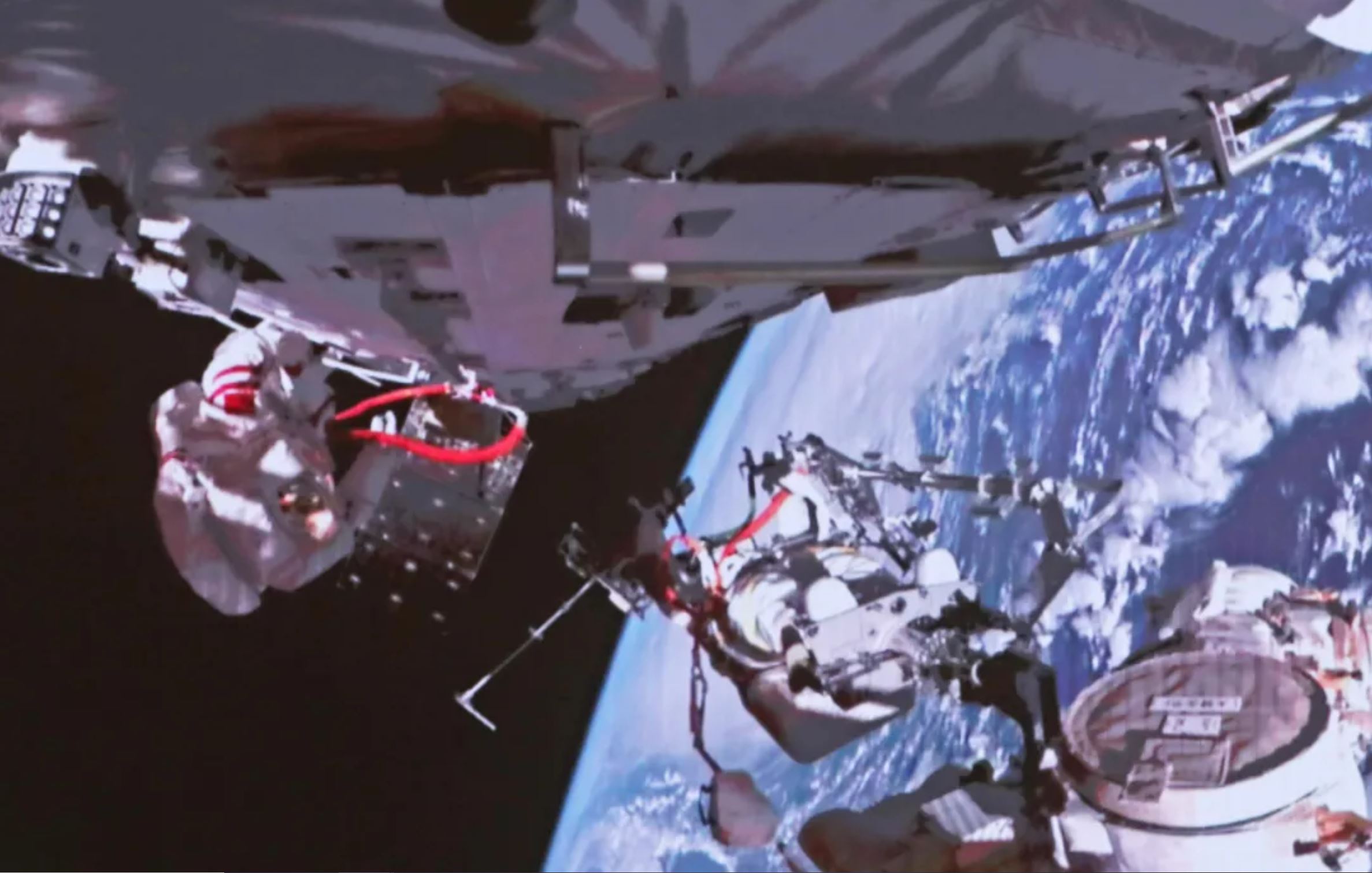 Chinese astronaut pair complete six-hour spacewalk thumbnail