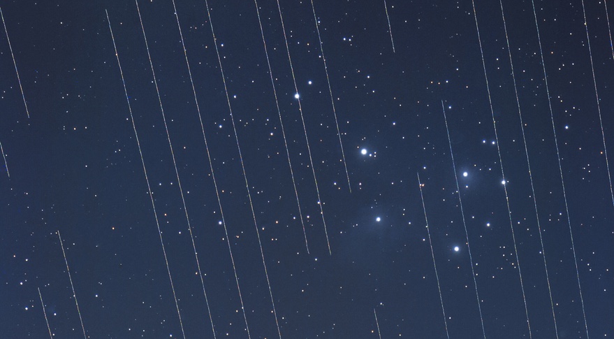 Pleiades satellite streaks