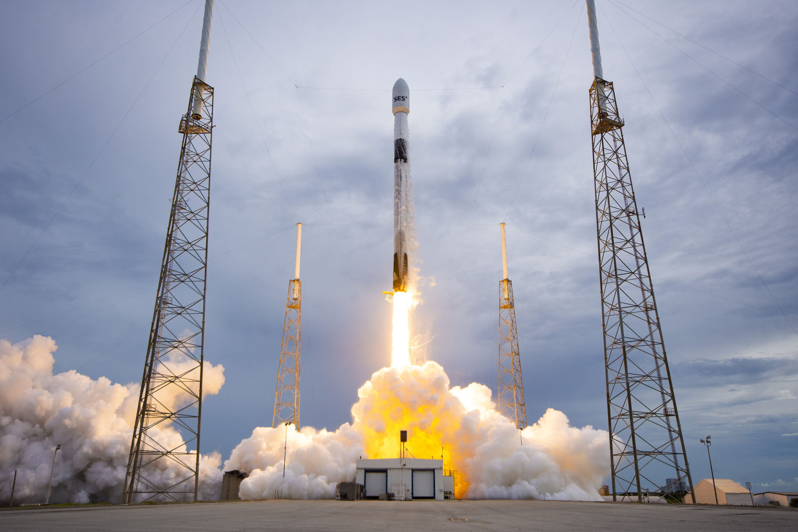 Space Force selects startup Defense Unicorns to update software at launch ranges thumbnail