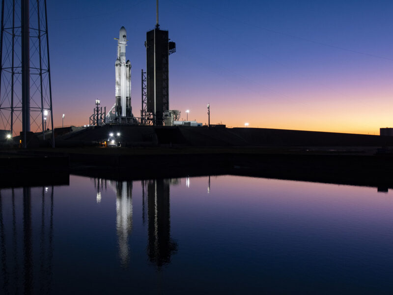 A SpaceX Falcon Heavy prepares to launch USSF-67 for the U.S. Space Force Jan. 14, 2023. Credit: SpaceX