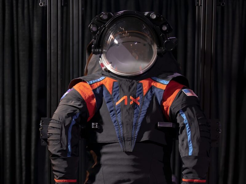 Axiom suit design