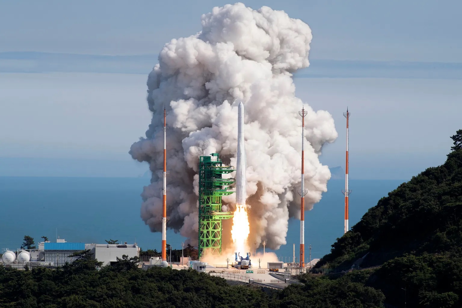 한국의 KSLV-2 로켓이 5월 24일 발사될 예정입니다.