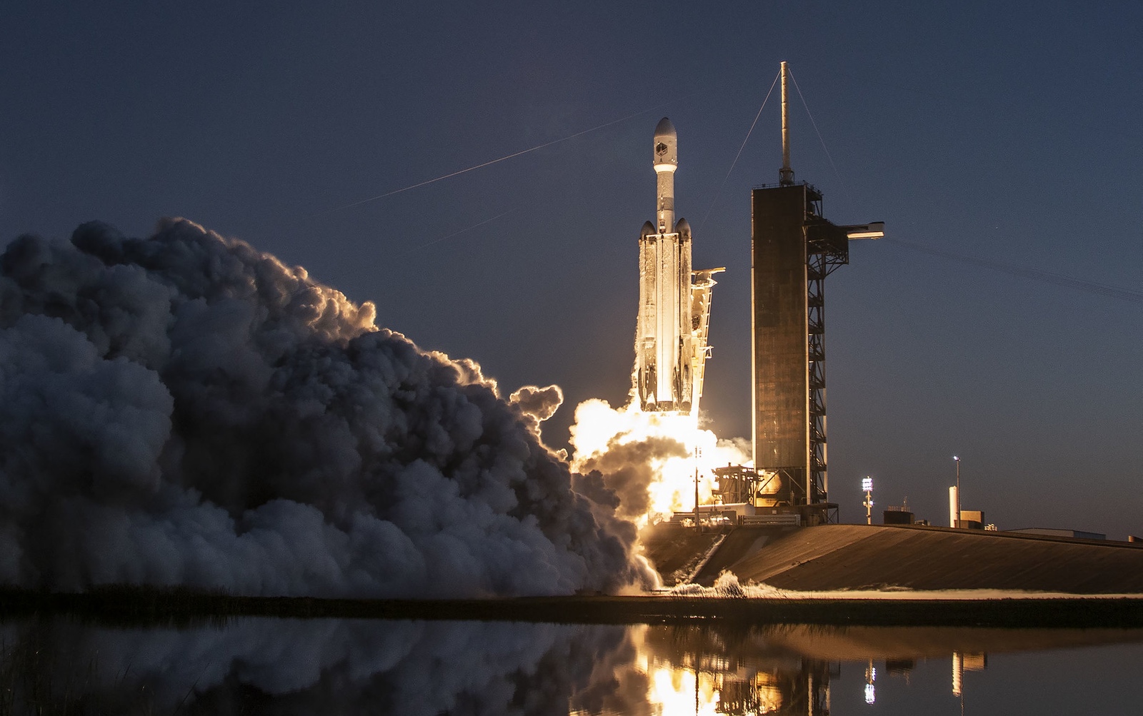 Astrobotic hat Falcon Heavy für die dritte Mondlandemission gekauft
