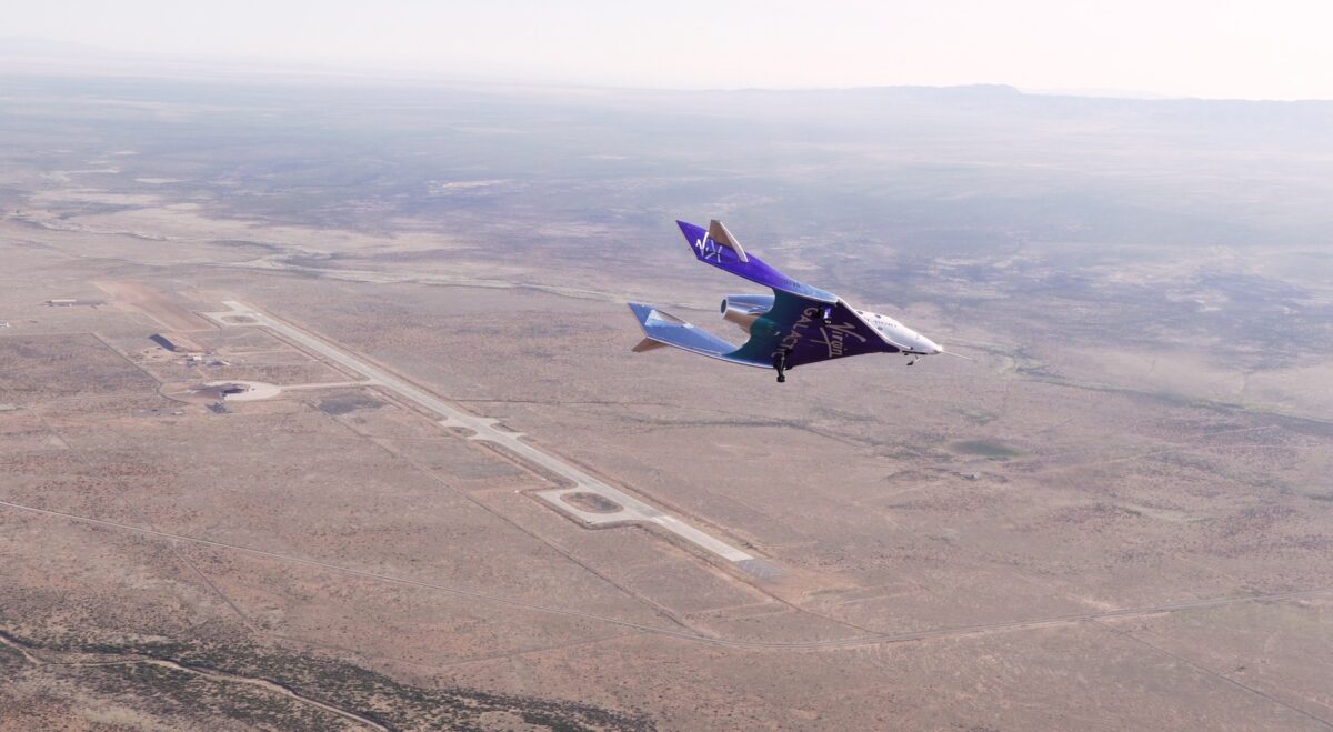 SpaceShipTwo VSS Unity glide flight.