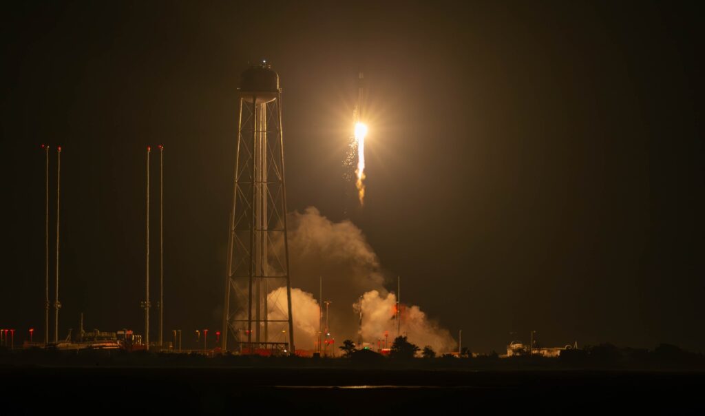 Rocket Lab Launches First Suborbital Version Of Electron - SpaceNews