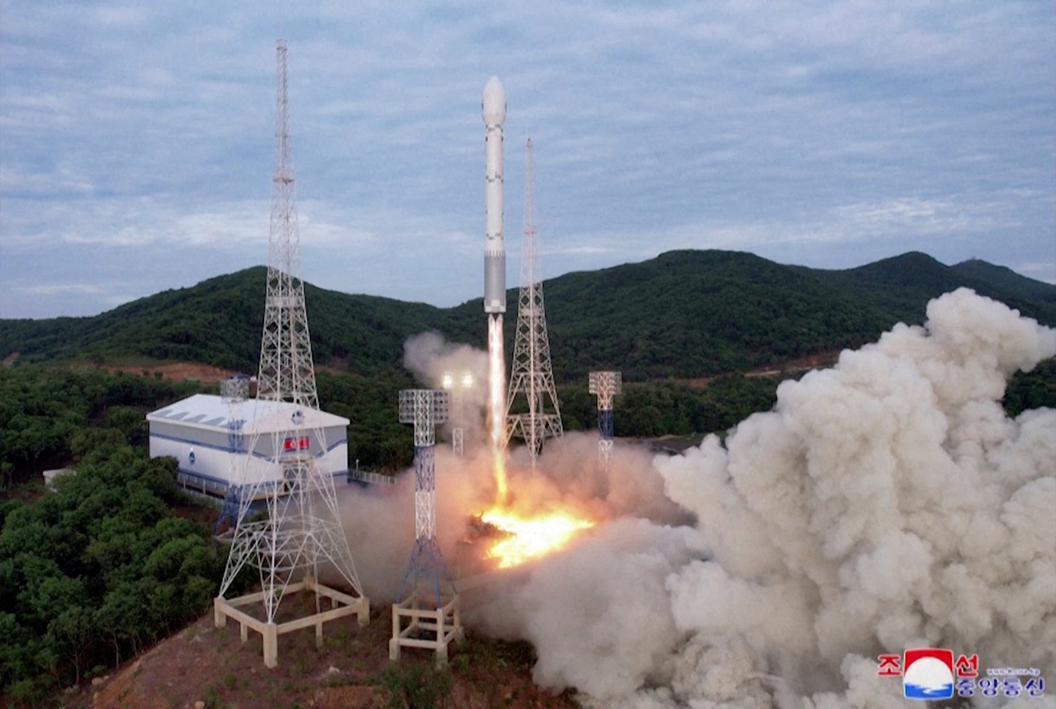 North Korea's spy satellite launch fails again - SpaceNews