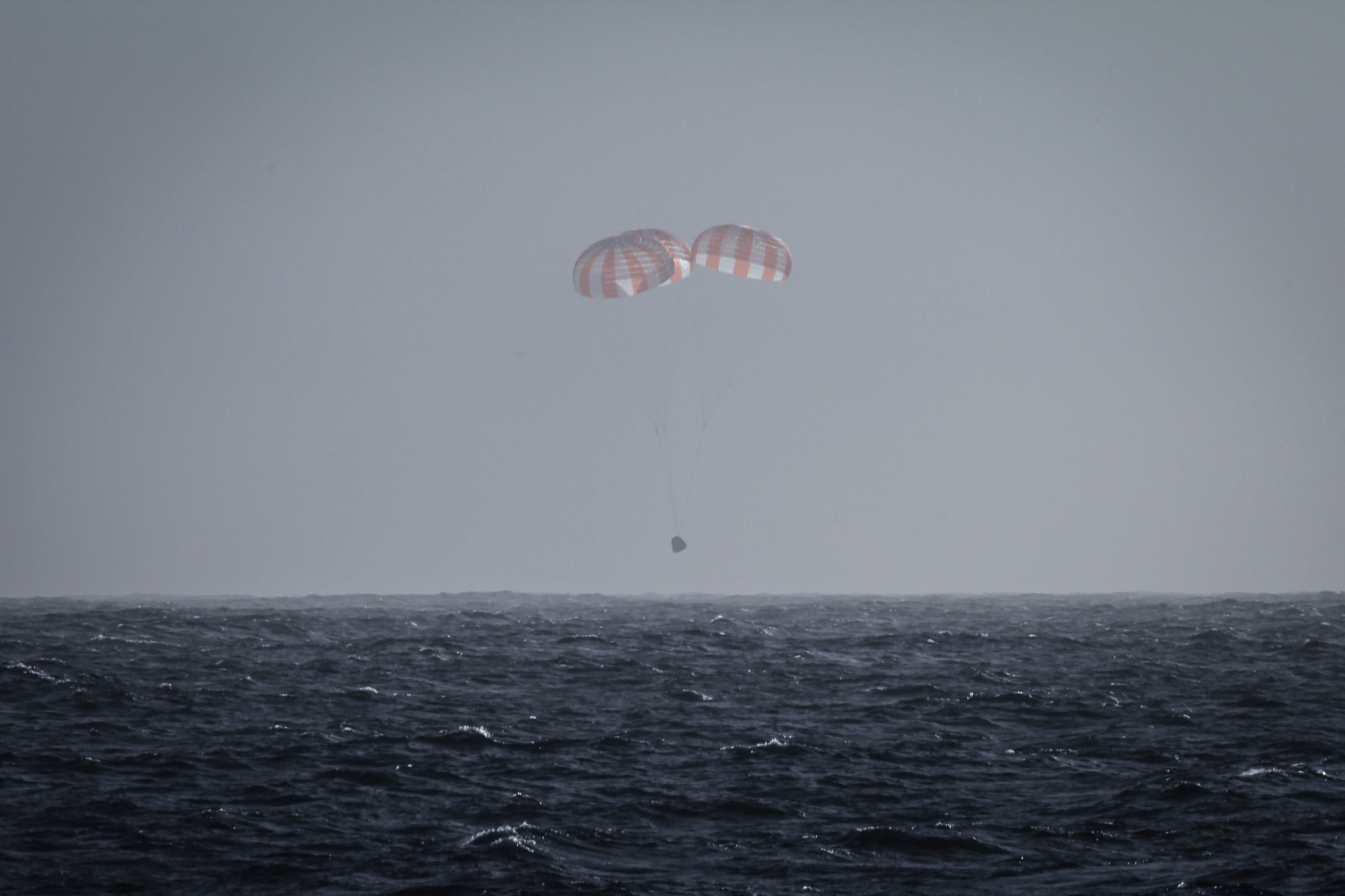 SpaceX to transport Dragon splashdowns again to West Coast